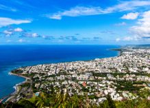 Coronavirus : l’inquiétude monte d’un cran à la Réunion et à Mayotte