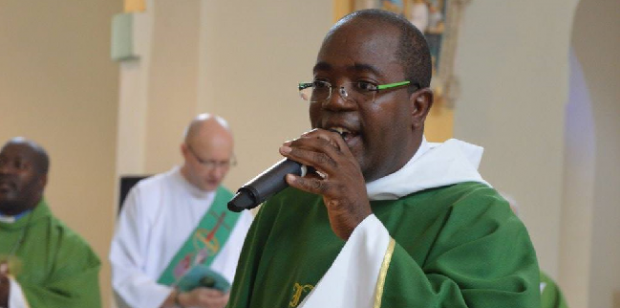 Ordonnance du président de la Cour criminelle qui consacre le report du procès pour « viols » du père Patrice François