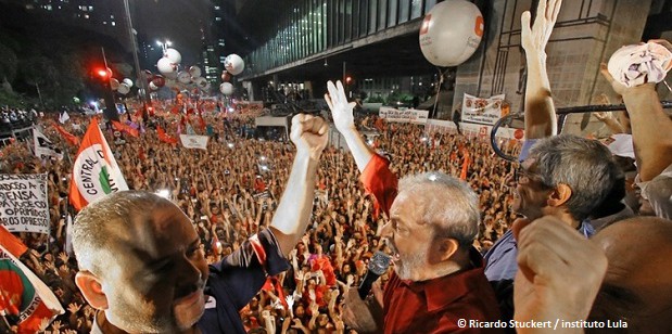 Lula reste en tête des sondages