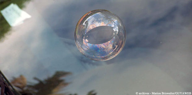 Percer la bulle
