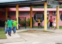 Accès à l’école : le défi de la Guyane