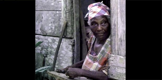 Les gens de l’or, mémoires des orpailleurs créoles du Maroni, « livre fondateur de l’histoire de la Guyane »