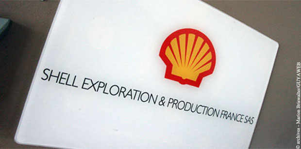 Dossiers figés pour Shell et Total