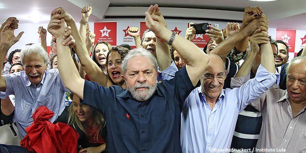 L’affaire Petrobras rattrape Lula