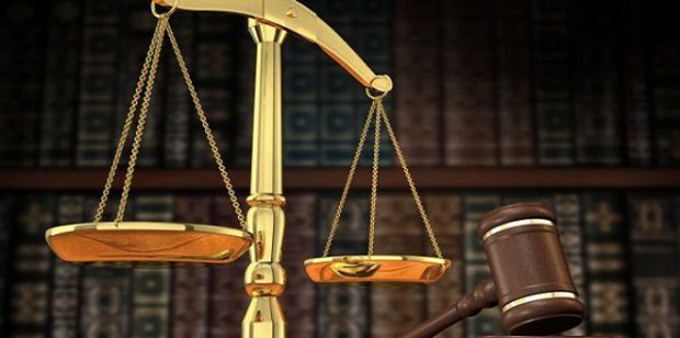 Travaux d’intérêt général pour le trentenaire récidiviste jugé coupable d’un vol au sein d’une agence immobilière à Kourou