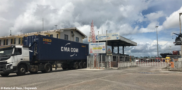 Affaire des 594 kilos de cocaïne : Claude Domput, figure du port de Degrad-des Cannes, mis en examen, saura aujourd’hui s’il reste en prison à Ducos en Martinique